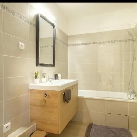 Duplex * Chessy (Seine-et-Marne)